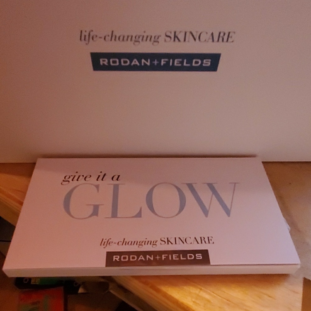 Rodan and Fields Sample Pack